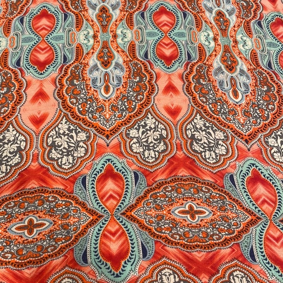 Patterned maxi skirt - Picture 2 of 3